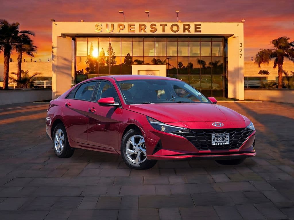 2023 Hyundai Elantra SE