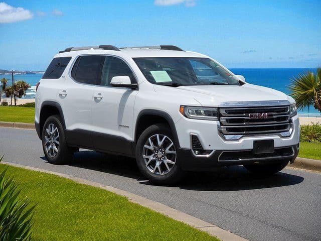 2023 GMC Acadia SLT — photo 2