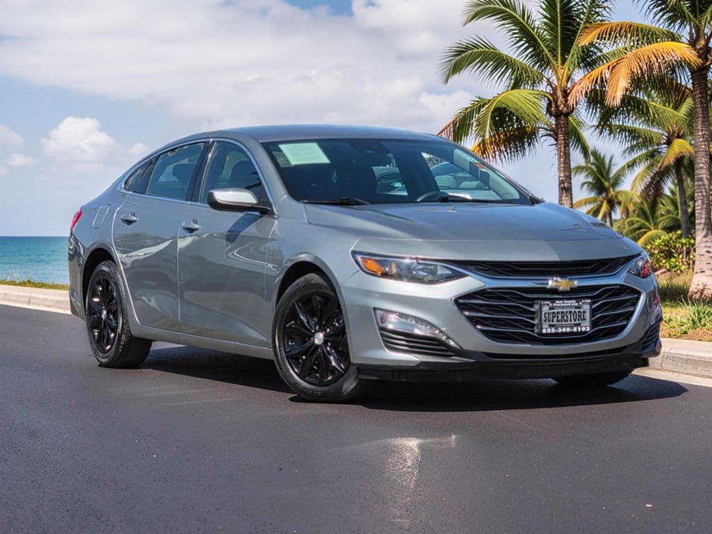 2025 Chevrolet Malibu LT — photo 2