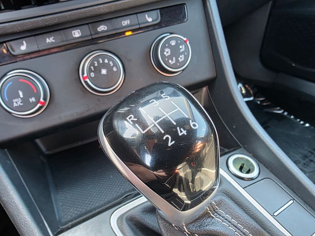 2024 Volkswagen Jetta 1.5T Sport — photo 13