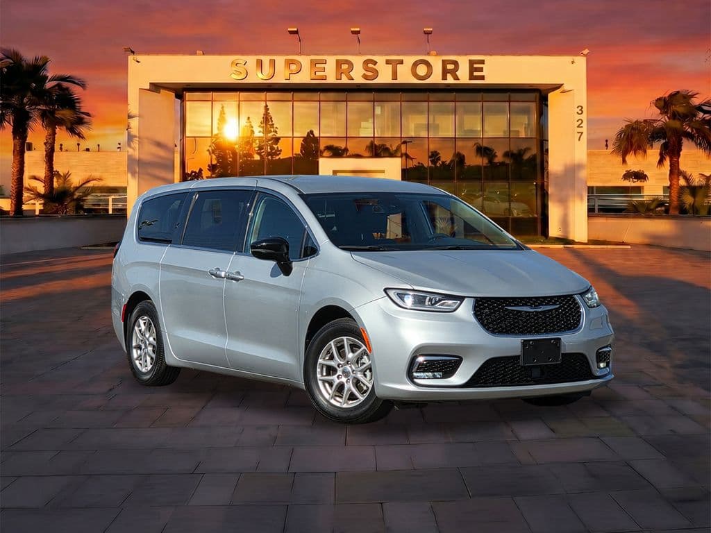 2024 Chrysler Pacifica Touring L